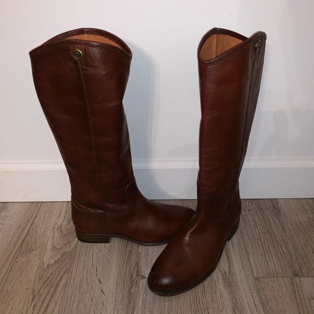 Women Frye Melissa Button 2 riding brown boot 8